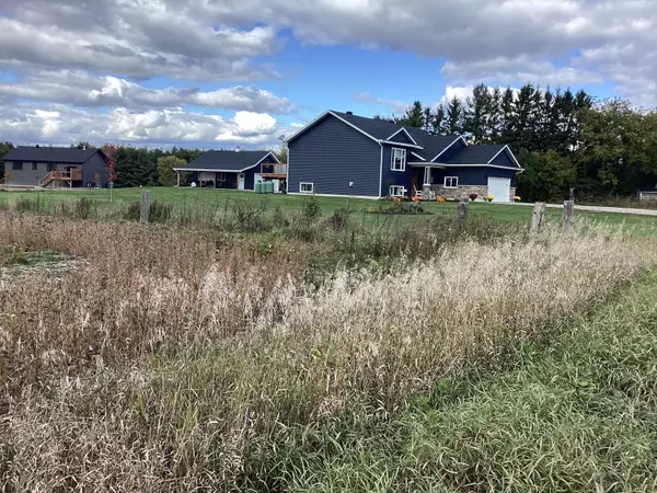 Horton, ON K7V 3Z8,24 Humphries RD