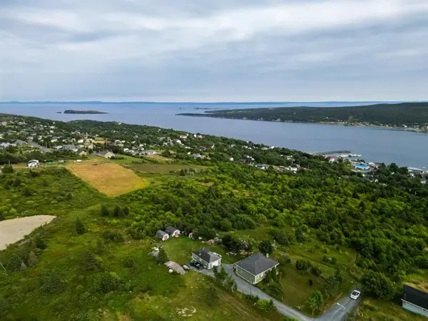 31A Connolly's Hill, Carbonear, NL A1Y 1B8