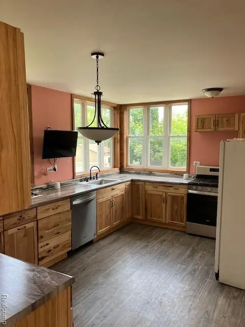 132 Whitelam ST, Bad Axe, MI 48413