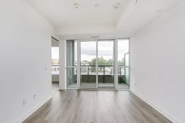 3005 Pine Glen RD #204, Oakville, ON L6M 5P5