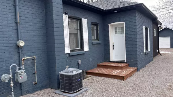 Brant, ON N0E 1K0,742 Mount Pleasant RD