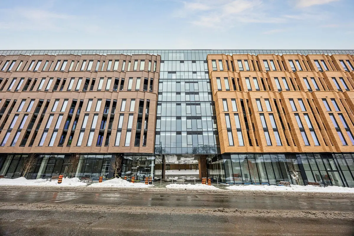 Toronto C10, ON M4G 3C4,1720 Bayview AVE #502