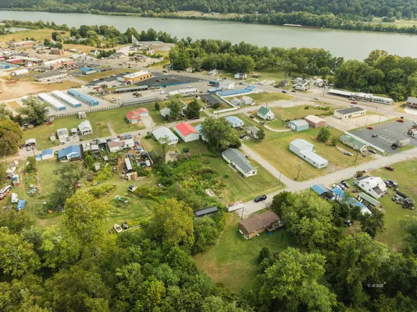 60 Madison Ave, Gallipolis, OH 45631