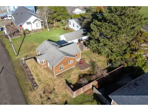 Rockaway Beach, OR 97136,138 N DOLPHIN ST