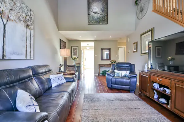 Barrie, ON L4N 2Z6,358 Little AVE #3