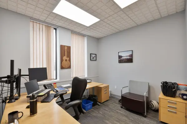 3 Buchanan CT #1-2, London South, ON N5Z 4P9