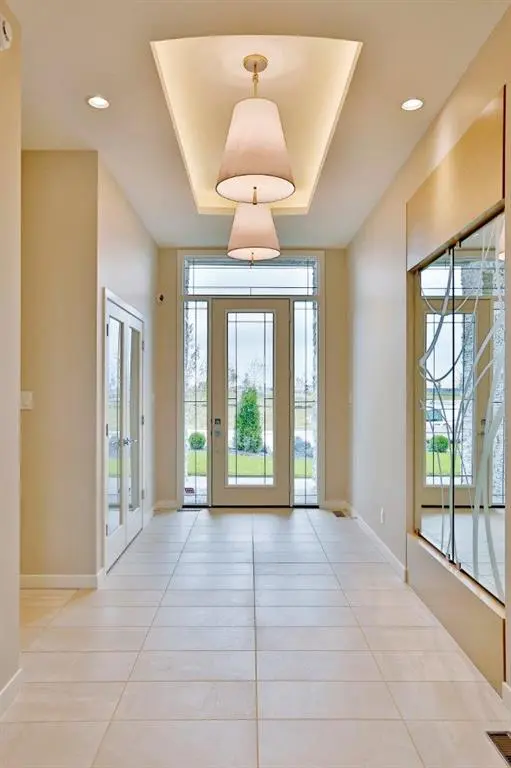 26 Cuthbertson AVE, Winnipeg, MB R3P 0N7