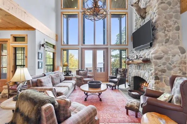 2501 Forest Hill Drive, Tool, TX 75143