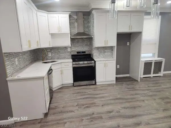 575 N 9Th St, Newark City, NJ 07107