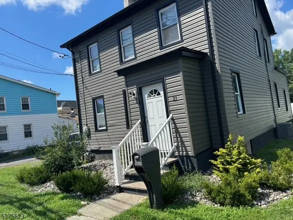 21 Second St, Somerville Boro, NJ 08876