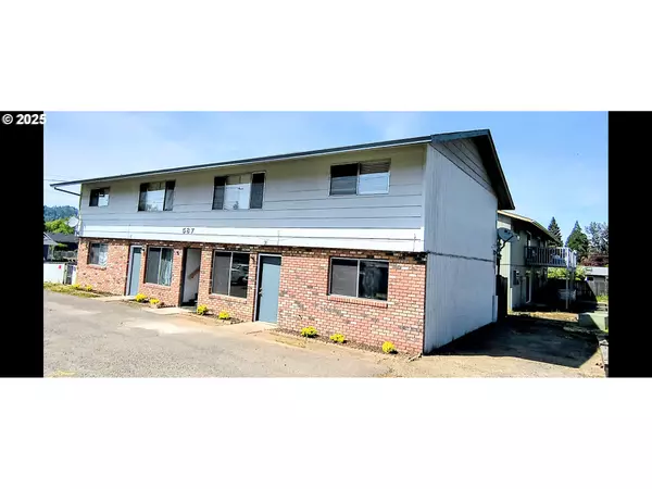 Roseburg, OR 97471,587 W BERDINE ST