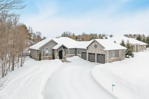 142 Mennill DR, Springwater, ON L9X 0J2