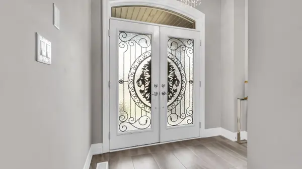 Brampton, ON L6Y 6J5,28 Workgreen Pkwy