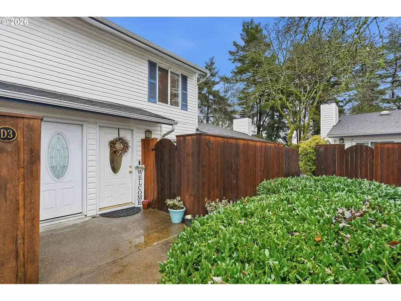 28740 SW PARKWAY AVE #D2, Wilsonville, OR 97070