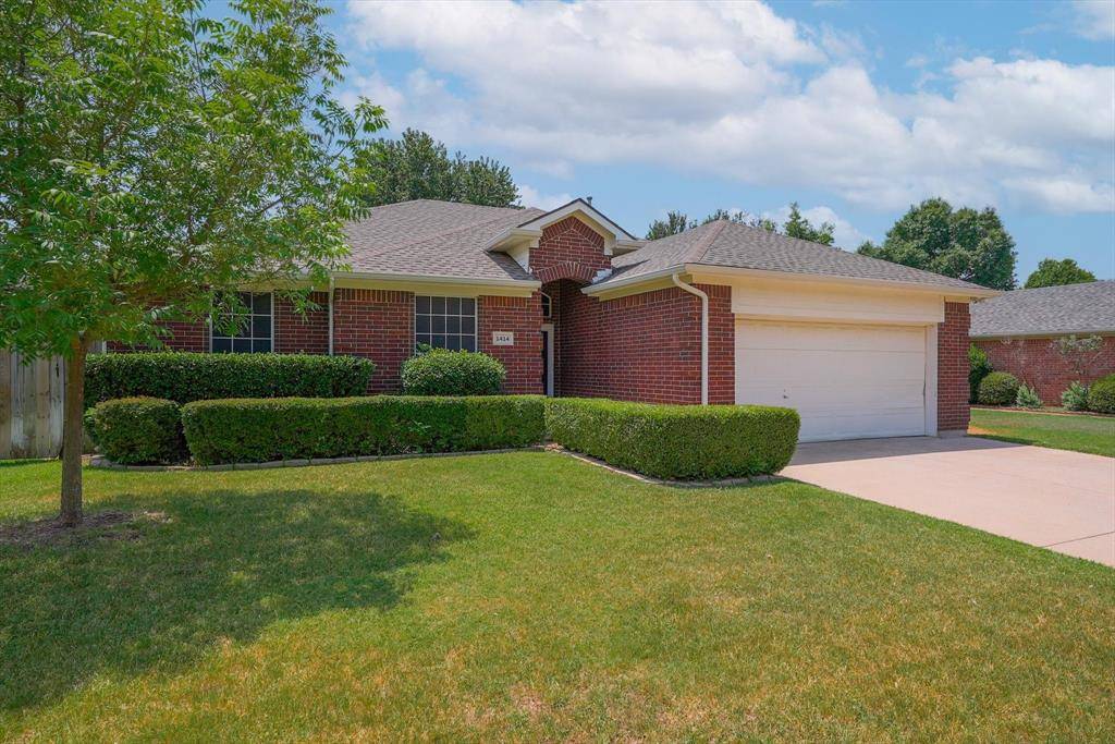 1414 Park Palisades Drive, Corinth, TX 76210