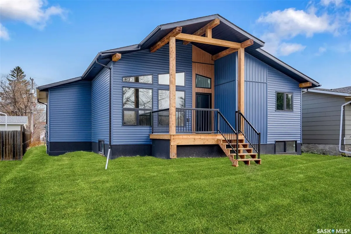 624 11th STREET, Humboldt, SK S0K 2A0