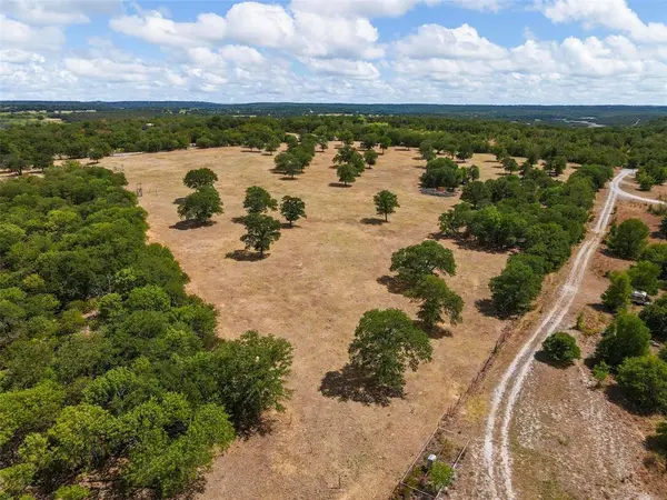 406 County Road 1744, Chico, TX 76431