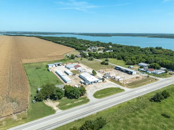 Ennis, TX 75119,4820 W State Highway 34