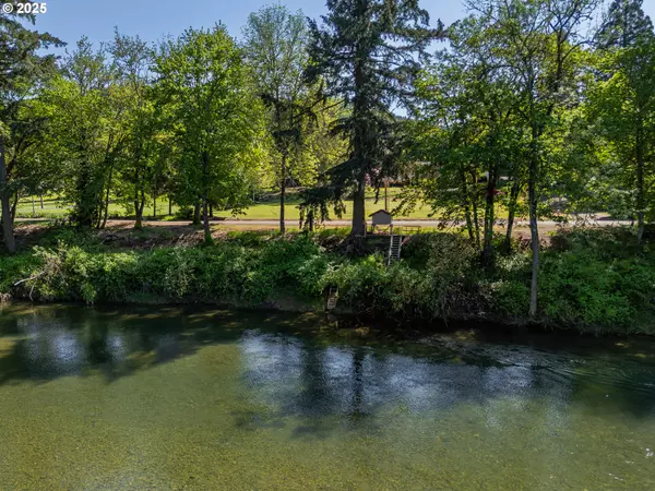 Roseburg, OR 97470,3413 WILD RIVER DR