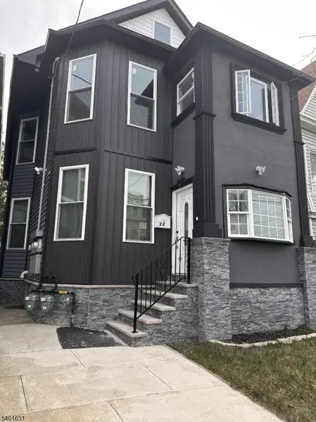 22 Knickerbocker Ave, Paterson City, NJ 07503