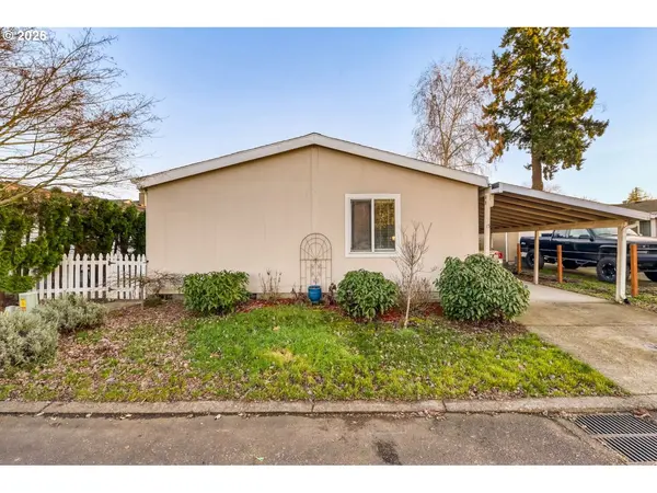 Canby, OR 97013,1111 SE 3RD AVE #15