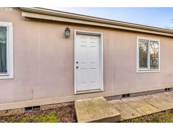 Canby, OR 97013,1111 SE 3RD AVE #15