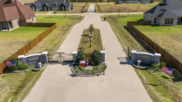 1331 Greycrest Terrace, Midlothian, TX 76065