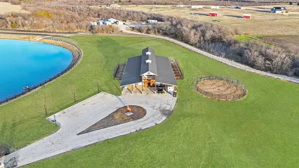 1331 Greycrest Terrace, Midlothian, TX 76065