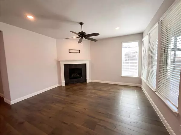 Rowlett, TX 75088,2221 Laguna Drive