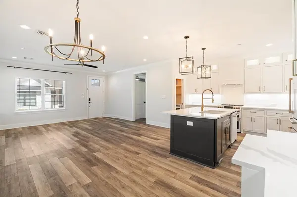 310 Woodside Trail, Waxahachie, TX 75165