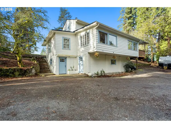 4025 PACIFIC WAY, Longview, WA 98632