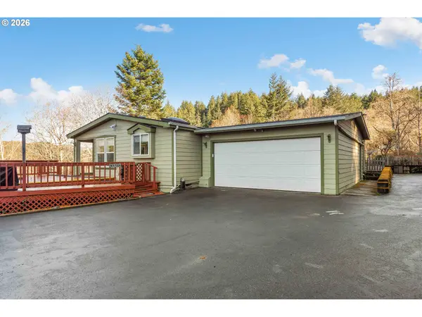 North Bend, OR 97459,65759 E BAY RD