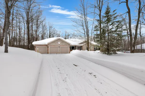 29 Maple Ridge RD, Oro-medonte, ON L0L 2L0