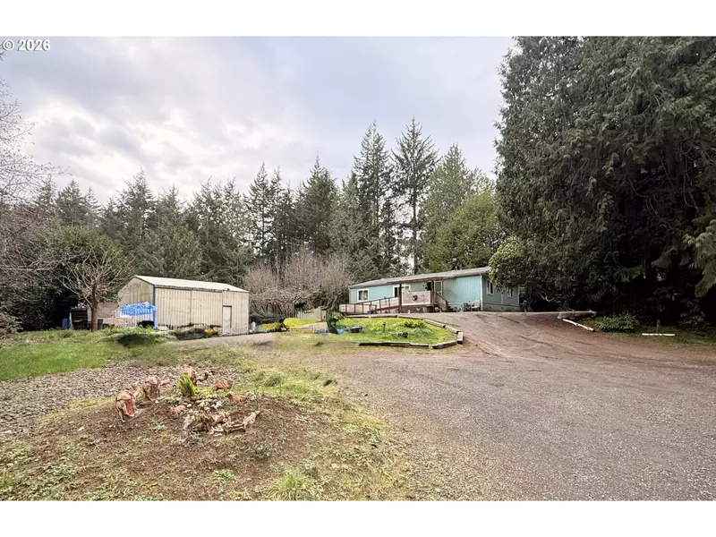 5046 N LOFTUS RD, Florence, OR 97439