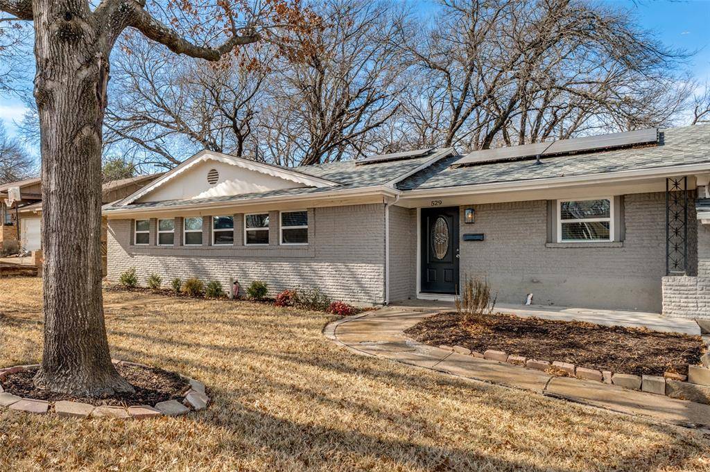529 NE 4th Street, Grand Prairie, TX 75050