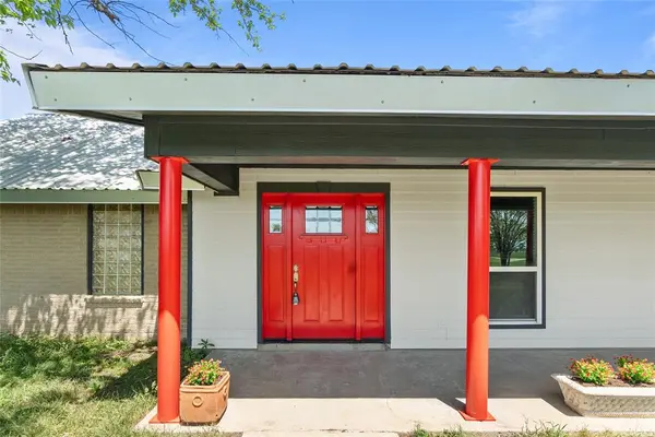 9518 County Road 913, Godley, TX 76044