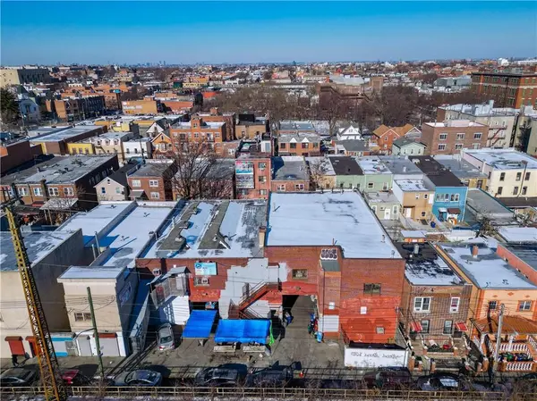 10219 44th AVE, Corona, NY 11368