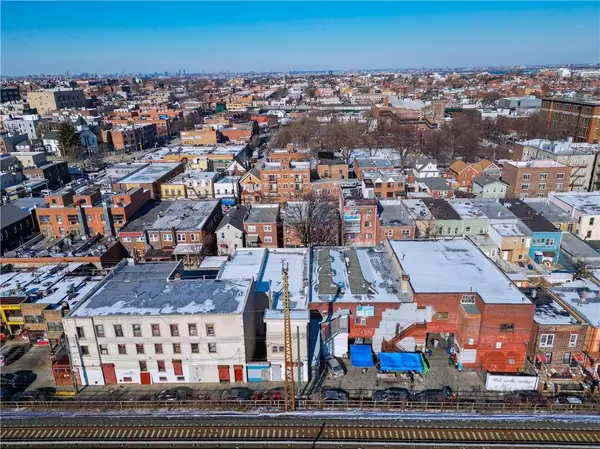 10219 44th AVE, Corona, NY 11368