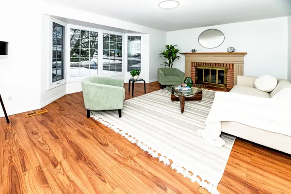 785 De Salaberry ST, Beacon Hill North - South And Area, ON K1J 6Y5