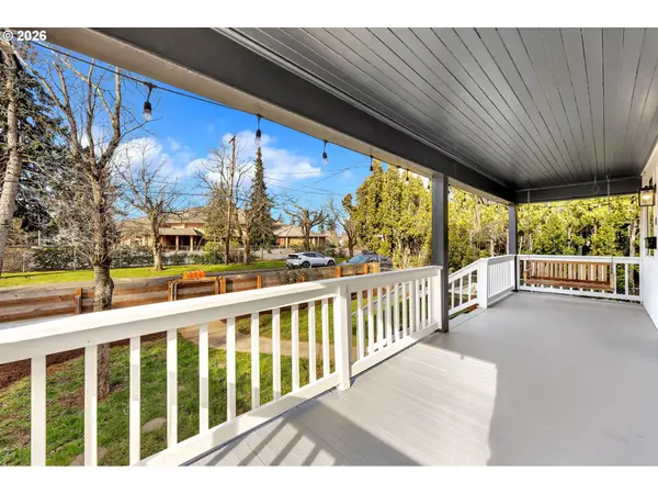 6424 SE 57TH AVE, Portland, OR 97206