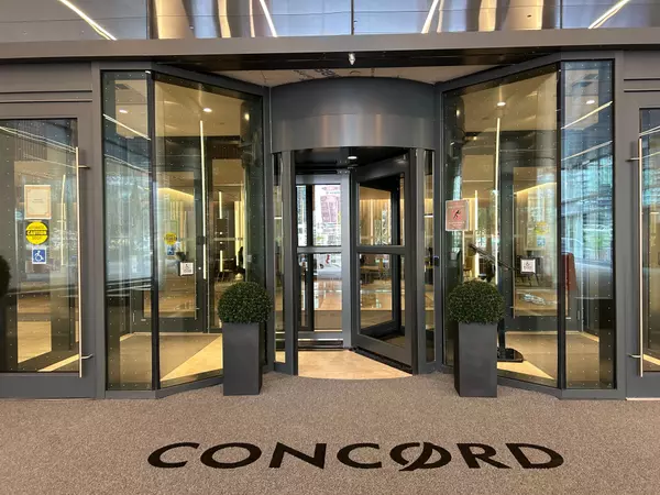 Toronto C01, ON M5V 0X3,1 CONCORD CITYPLACE WAY #1015