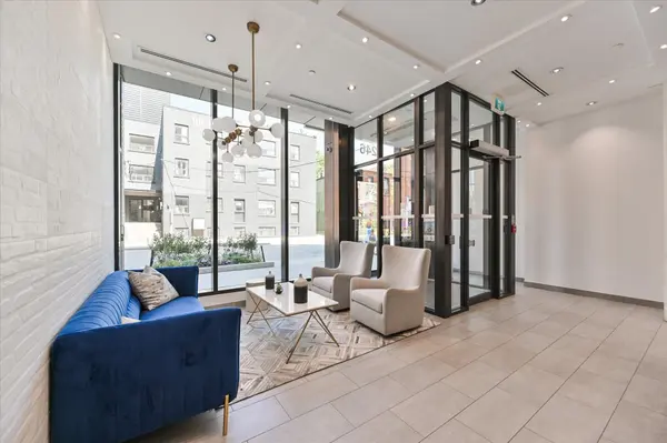 Toronto E01, ON M4M 0E9,246 Logan AVE #207