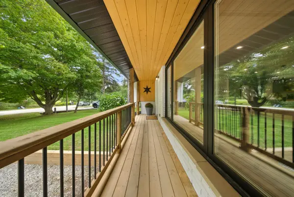 Clearview, ON L0M 1G0,92 Mary ST