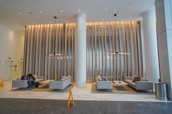 Mississauga, ON L5B 0M3,3900 Confederation Pkwy #522