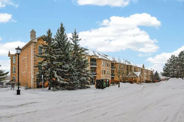 59 Critzia DR #312, Hamilton, ON L0R 1W0