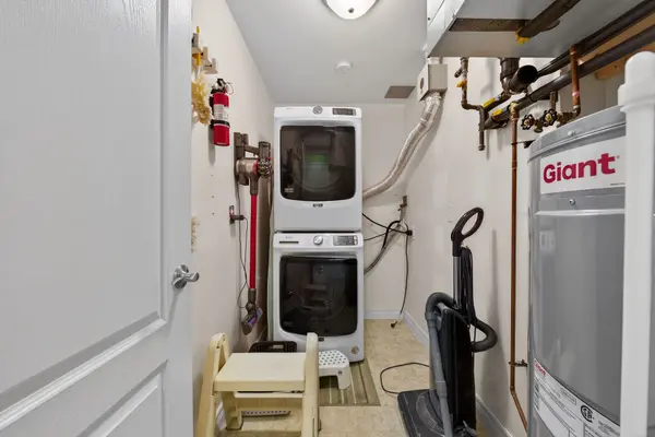 Hamilton, ON L0R 1W0,59 Critzia DR #312