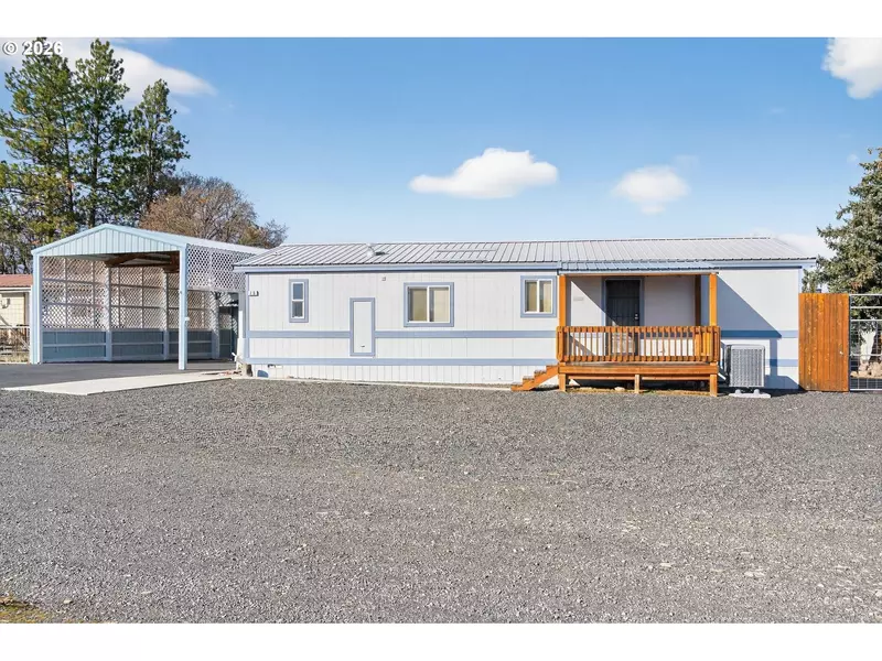 20 S APPLEMAN RD, Tygh Valley, OR 97063