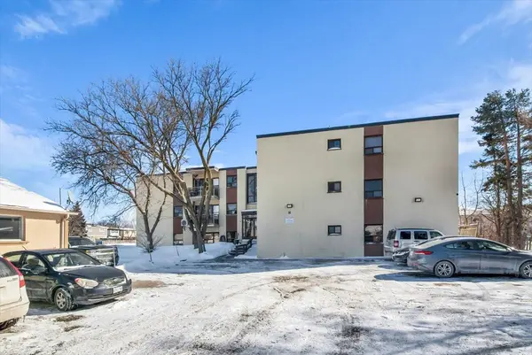 Caledon, ON L7E 4V2,16 William ST #101