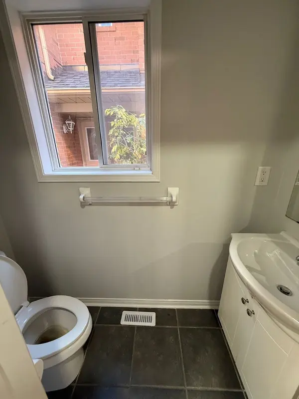 6 Corvette CT, Brampton, ON L7A 2H7