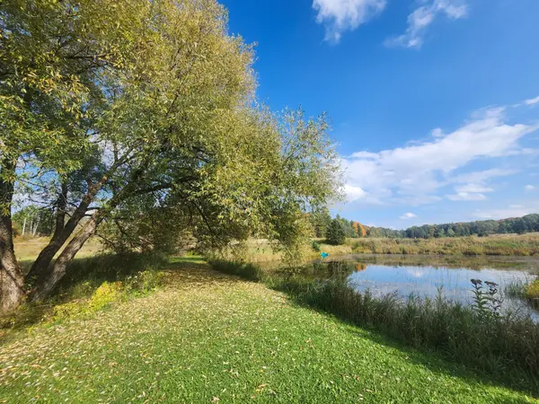 1524 Hekkla RD, Muskoka Lakes, ON P0C 1J0